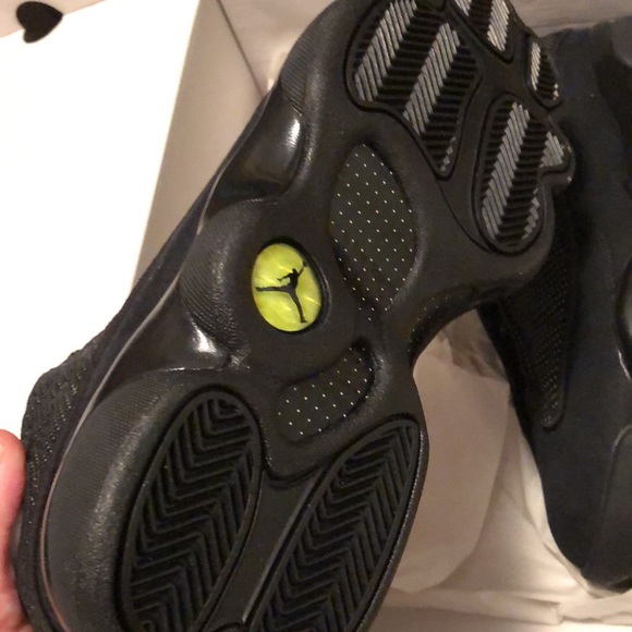 Air Jordan 13 Retro - Picture 3 of 3